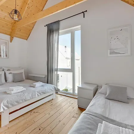 Stodoly Nad Morzem By Downtown Apartment Jastrzebia Gora