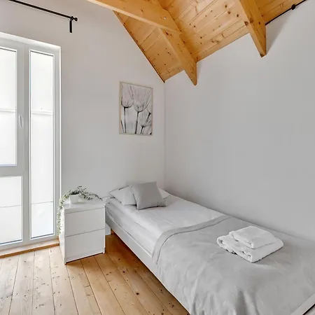 Stodoly Nad Morzem By Downtown