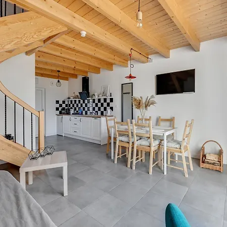 Stodoly Nad Morzem By Downtown * Jastrzębia Góra