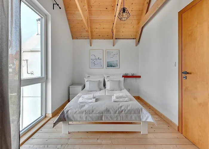 Stodoly Nad Morzem By Downtown *