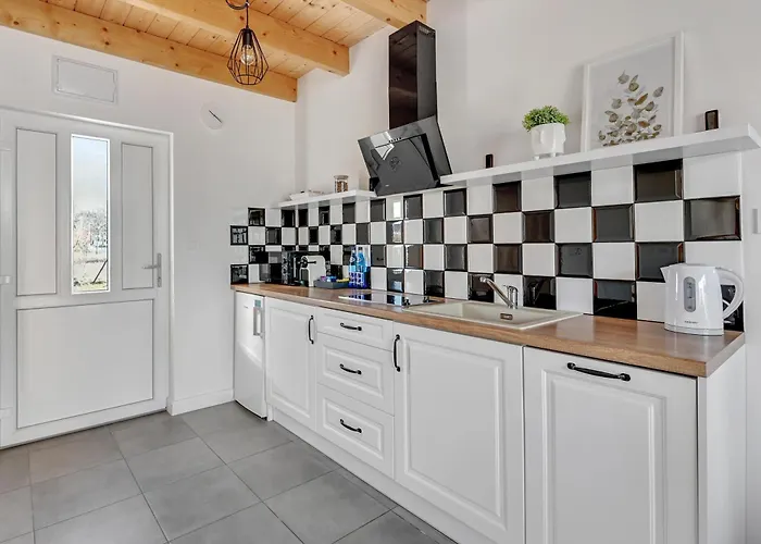 Stodoly Nad Morzem By Downtown * Jastrzębia Góra